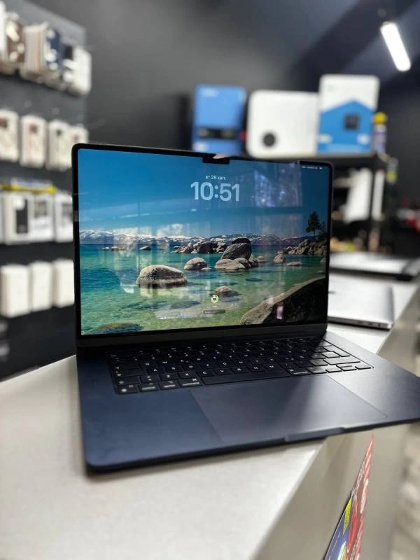 Apple MacBook Air 15" M2 8GB 256GB SSD