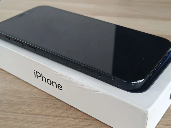 Apple iPhone 12 64GB Neverlock Black