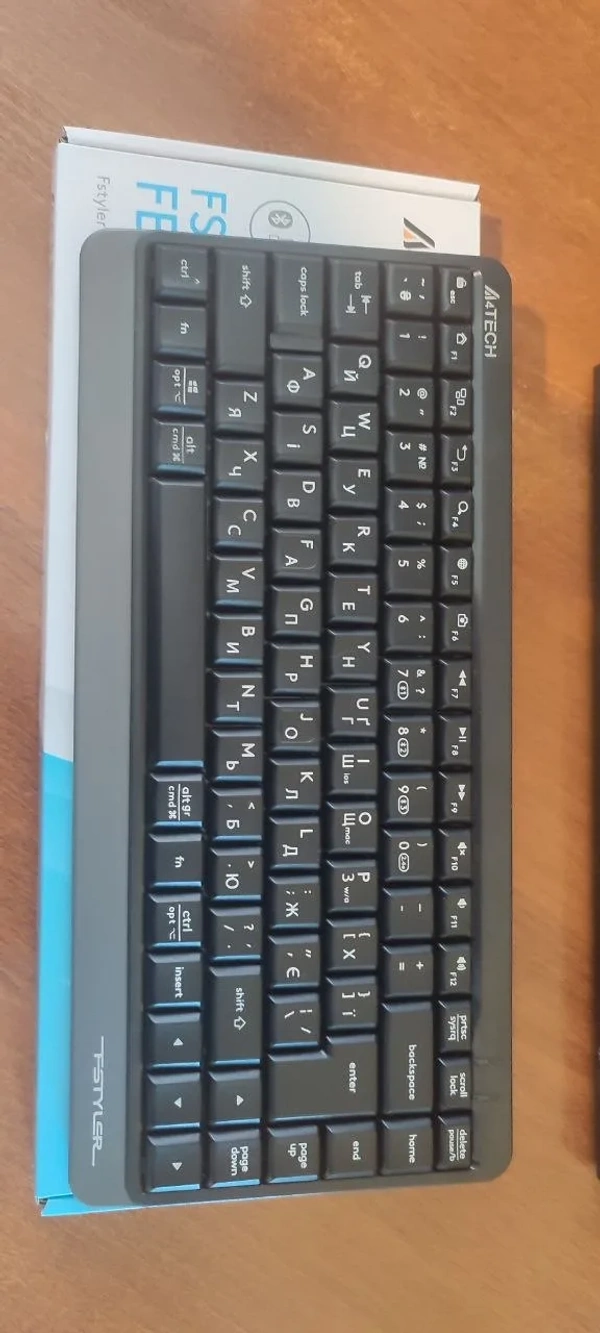 Бездротова клавіатура A4Tech Fstyler FBK11, мишка HAVIT MS4238 та термокружка
