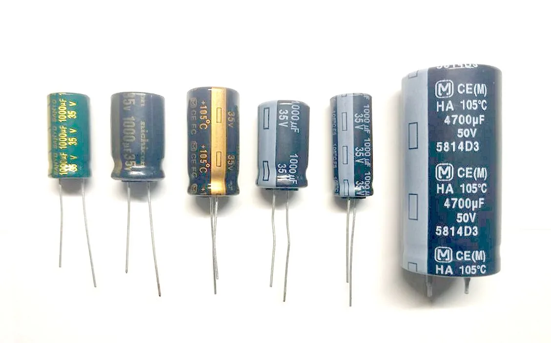 Конденсатори Panasonic, Nichicon, Sanyo 1000uF-4700uF 35V-50V
