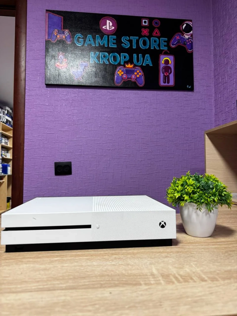 Microsoft Xbox One S White з дисководом + 2 геймпади + ігри — фото 5