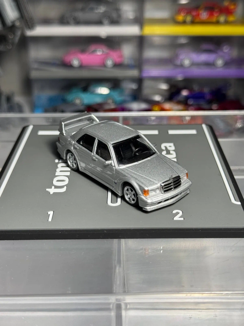 Колекційні машинки Mini GT та Tarmac Works (Porsche 911 GT3, Mercedes 190E, VW ID. Buzz) — фото 4