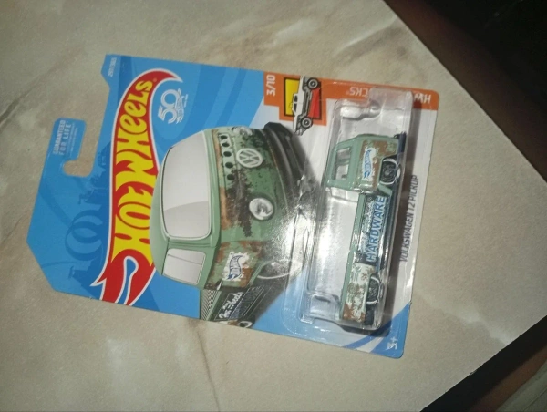 Hot Wheels Volkswagen T2 Pickup HW Hot Trucks