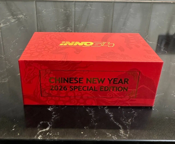 Inno64 BMW M3 E30 Chinese New Year Special Edition 1/64