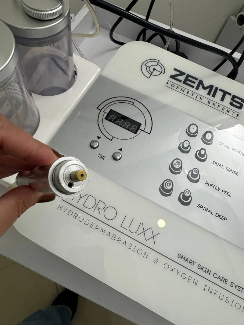 Апарат Zemits Hydro Luxx для гідродермабразії та кисневої інфузії — фото 2