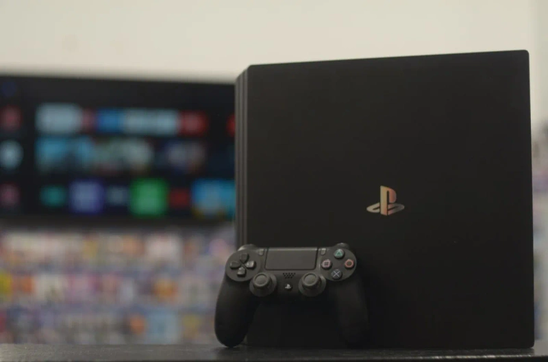 Sony PlayStation 4 Pro 1TB Б/У + Игры / Jailbreak — фото 3