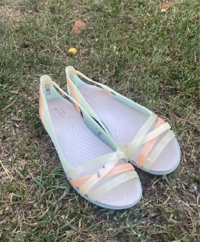 Босоніжки Crocs жіночі розмір 38.5 (24.5 см)