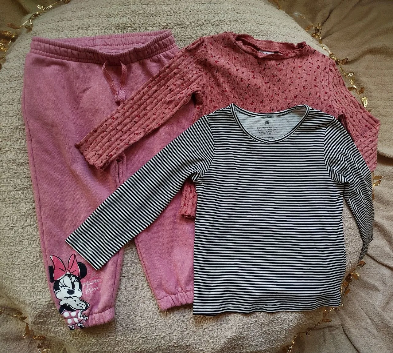 Набір дитячого одягу H&M 98 см (2-3 роки): штани, лосини, кофтинки та світшот