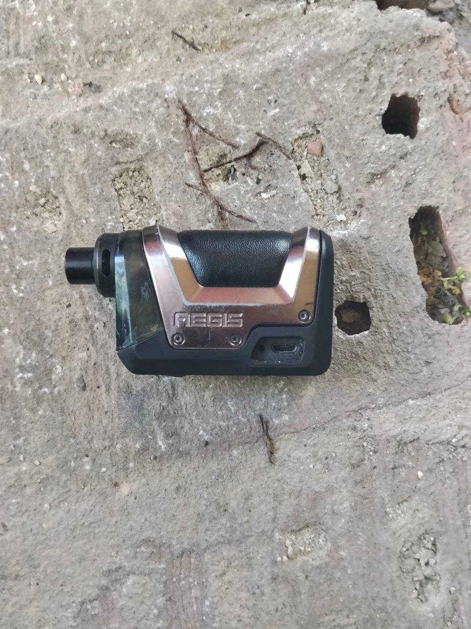 Pod-системы GeekVape Aegis Hero, Vaporesso XROS 4/3 Mini, Rincoe Jellybox V1