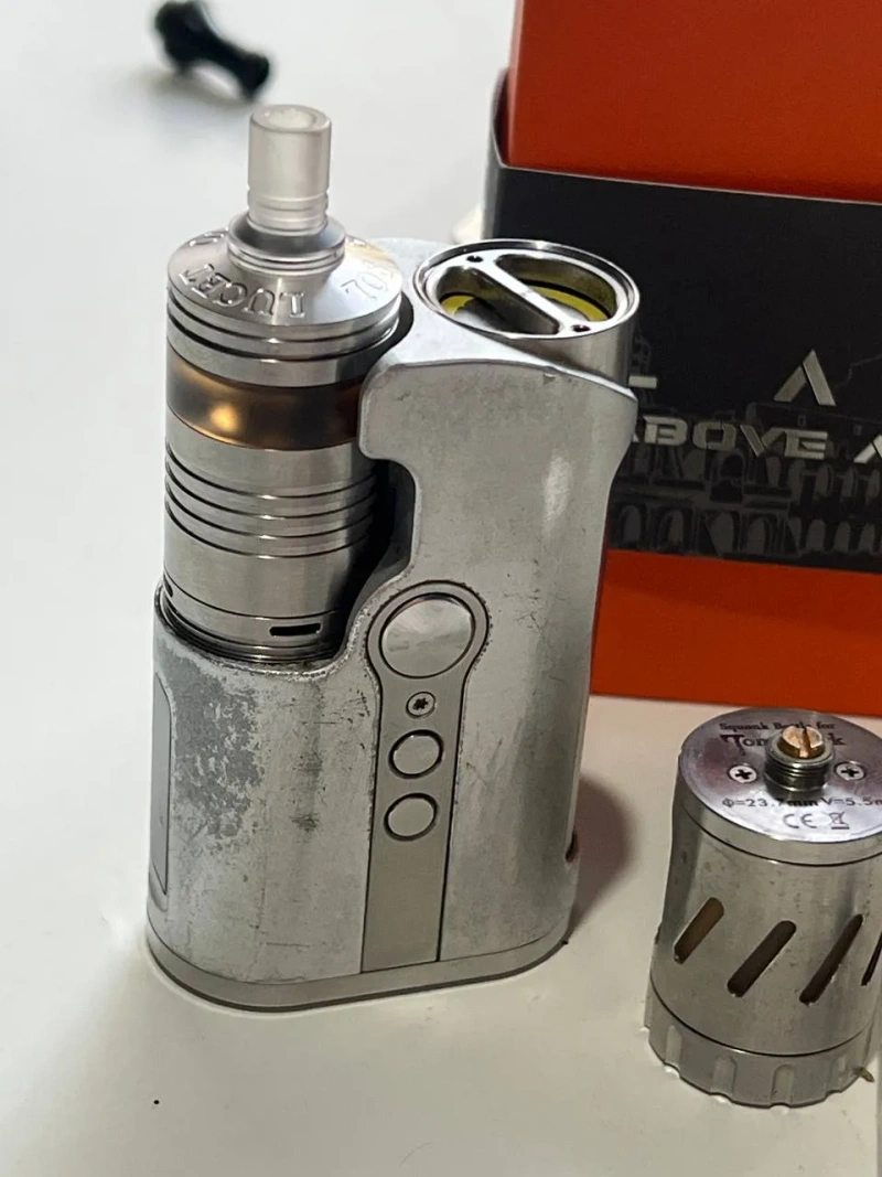 YFTK Flash-e-Vapor v4.5S+ MTL RTA & Sbs Tomahawk + BP Mods Labs MTL RTA — фото 2