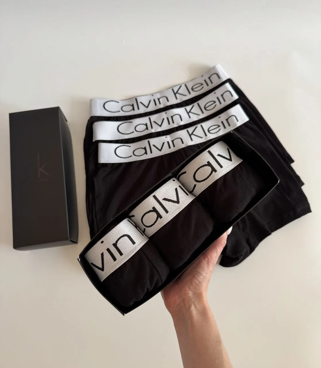 Набір чоловічих боксерів Calvin Klein (3 шт) у коробці, чорні