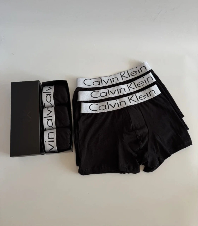 Набір чоловічих боксерів Calvin Klein (3 шт) у коробці, чорні — фото 2