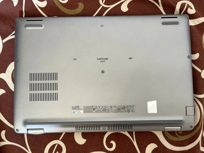 Dell Latitude 5430 14" Full HD i5-1235U 16GB RAM 512GB SSD — фото 5