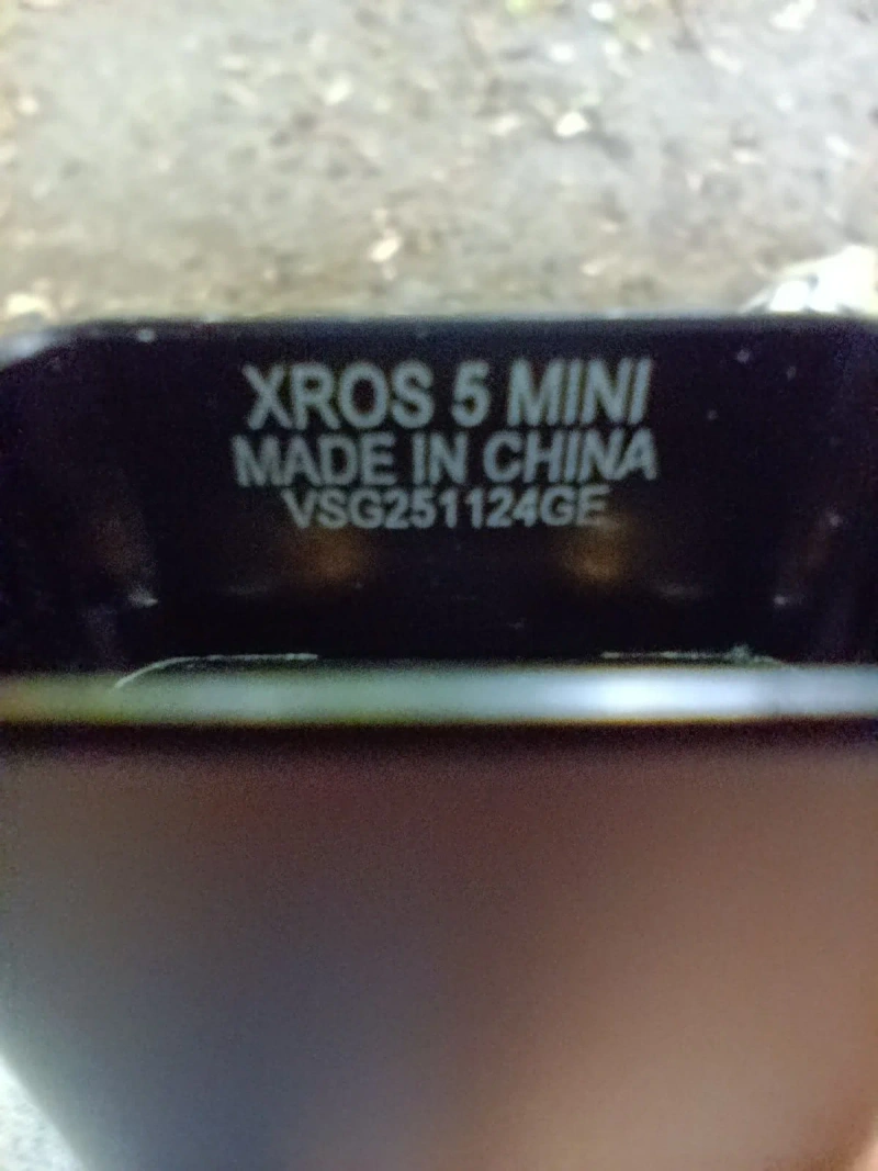 Vaporesso XROS 5 Mini Pod Kit Black 0.6 ohm — фото 4