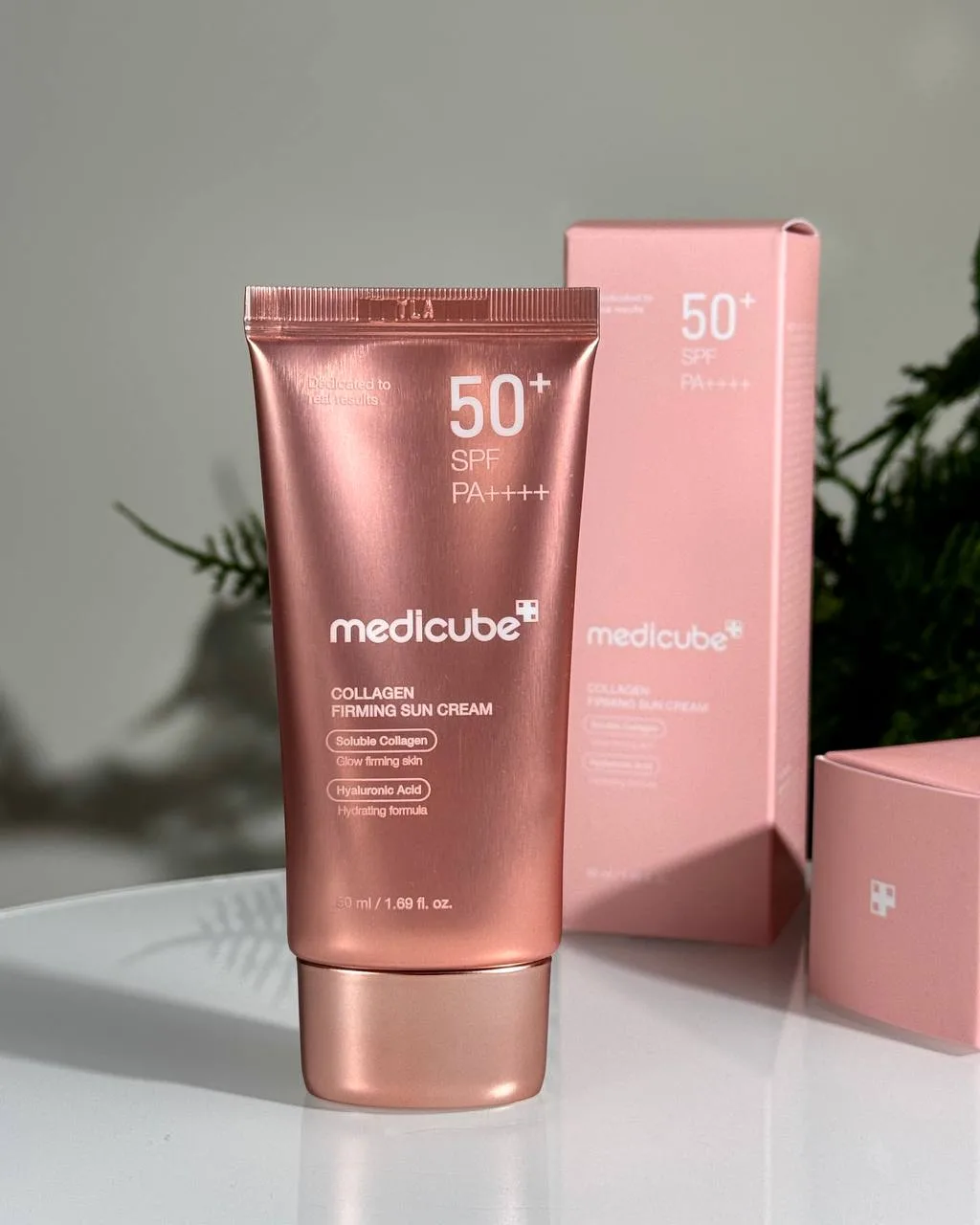 Сонцезахисний крем Medicube Collagen Firming Sun Cream SPF50 50ml