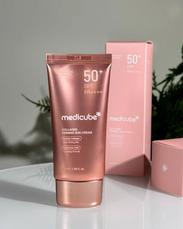 Сонцезахисний крем Medicube Collagen Firming Sun Cream SPF50 50ml