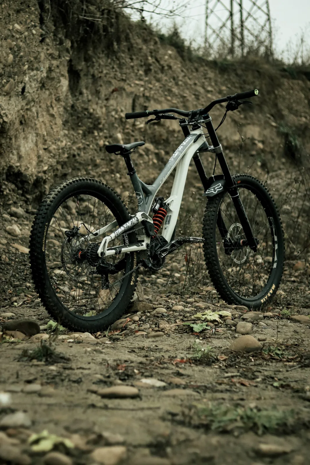 Commencal Supreme DH V4 2022 Размер L