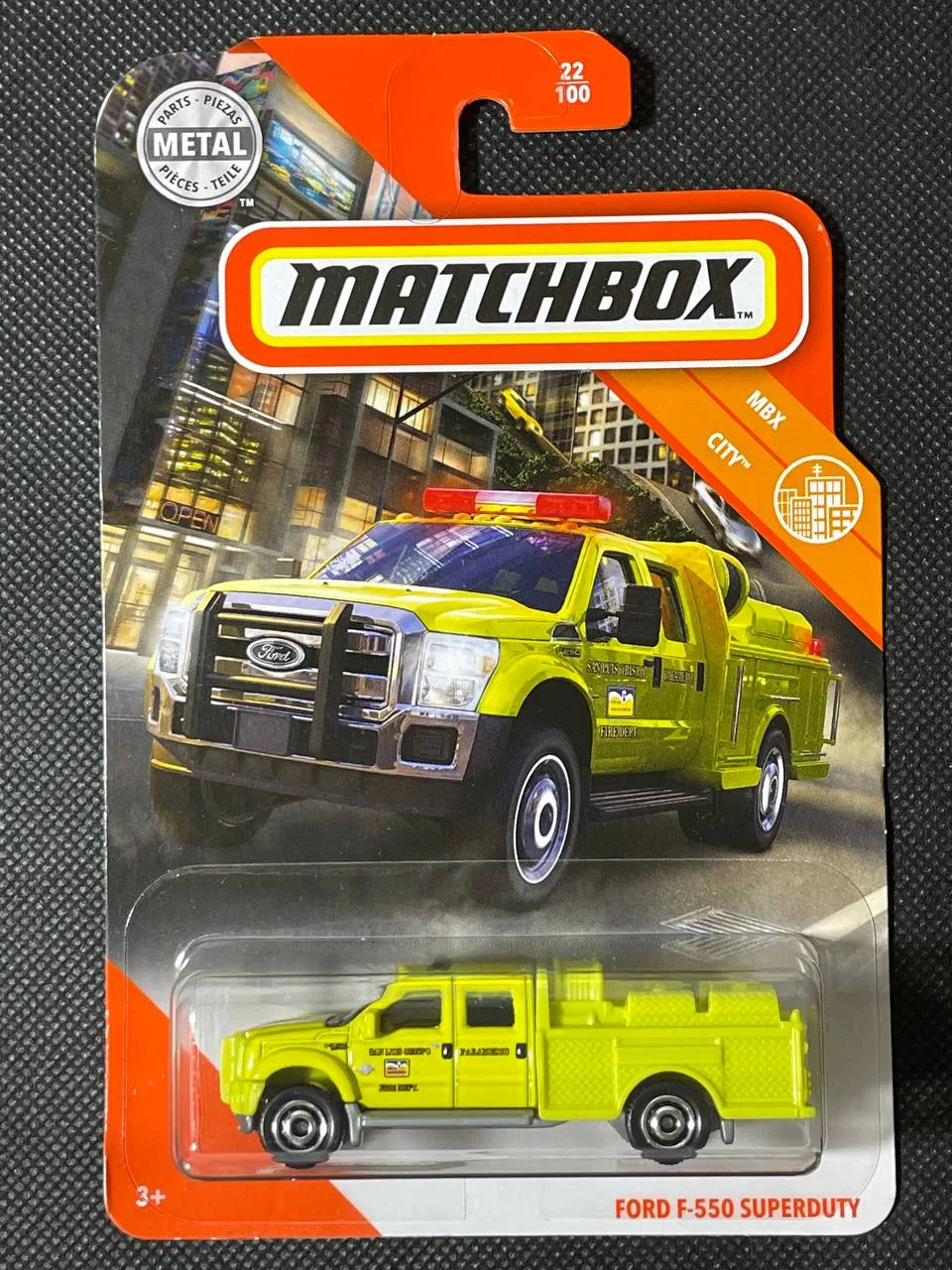 Matchbox Ford F-550 Superduty