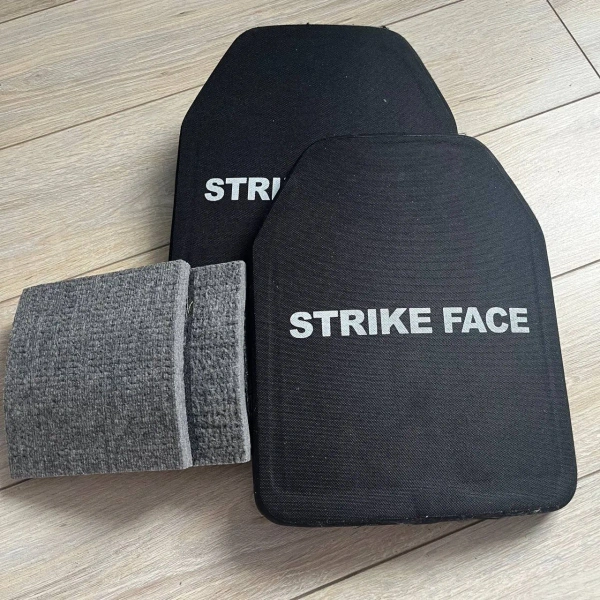 Комплект керамічних плит STRIKE FACE 6 клас ДСТУ (IV NIJ) Al2O3 + PE 25х30см