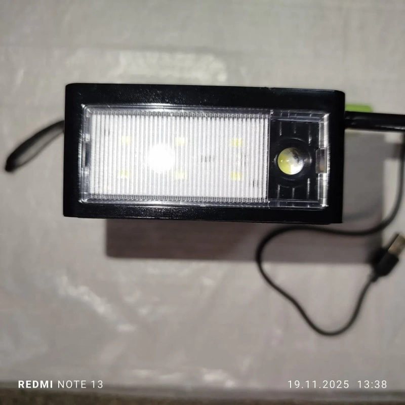 Радиоприемник RX с аккумулятором, фонарем и USB/SD — фото 3