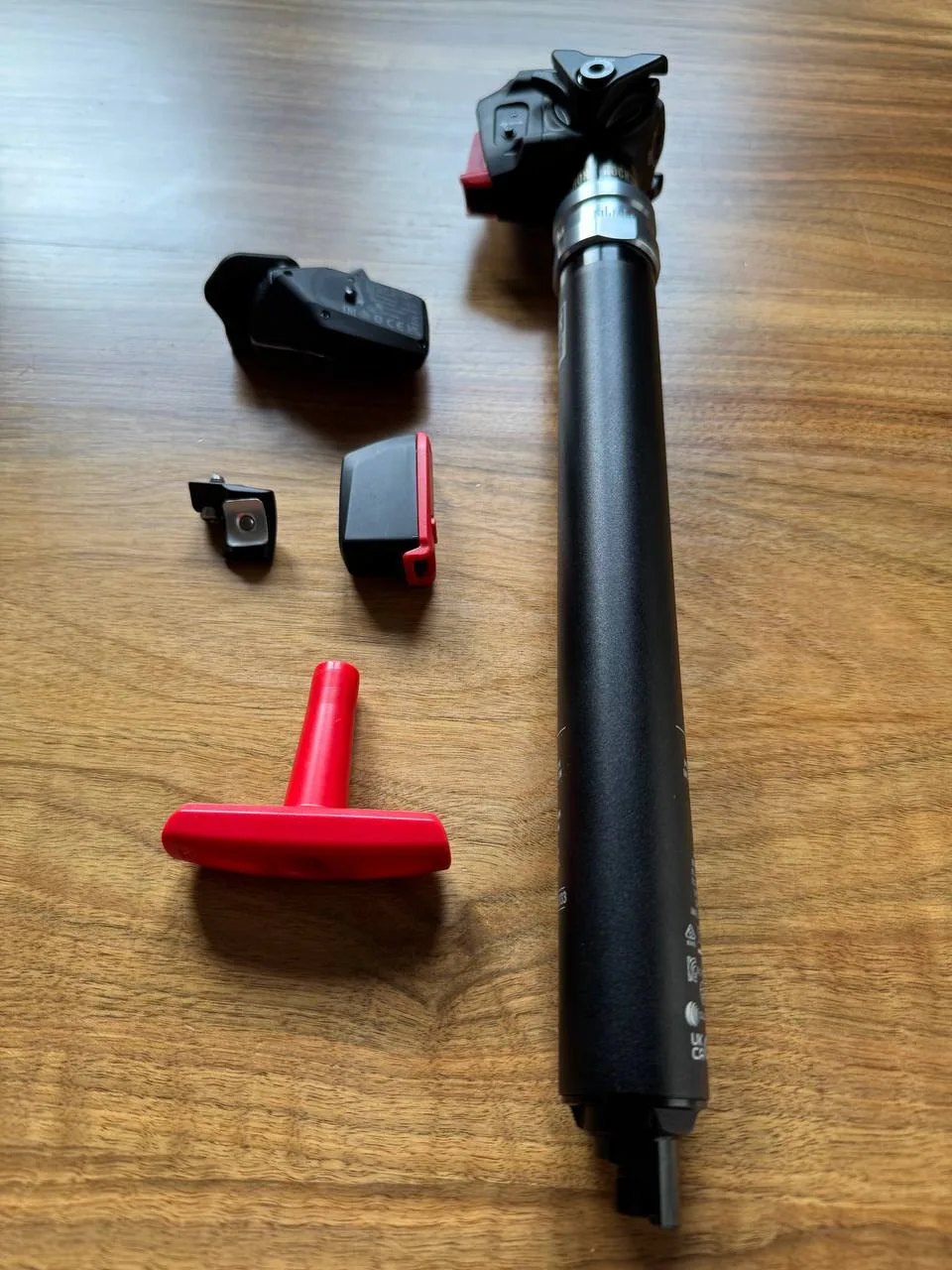 Rock Shox Reverb AXS підсідельник 31.6 мм 170 мм
