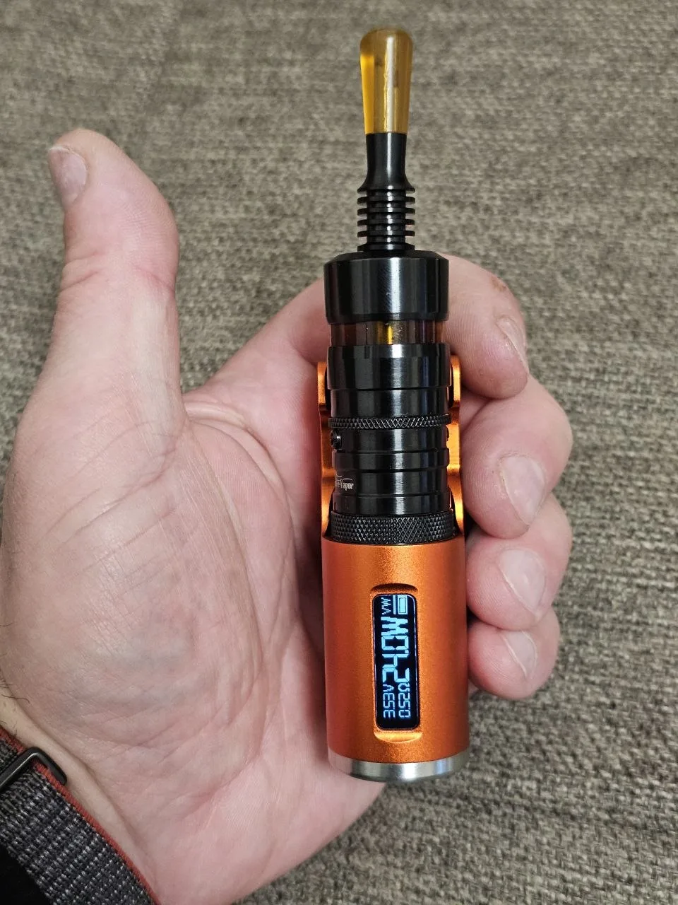 BP MODS Tomahawk SBS Squonker Mod и Lost Vape Centaurus M100