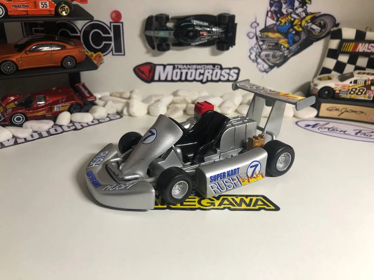 Модель картинга "Super Kart Rush" 1:36