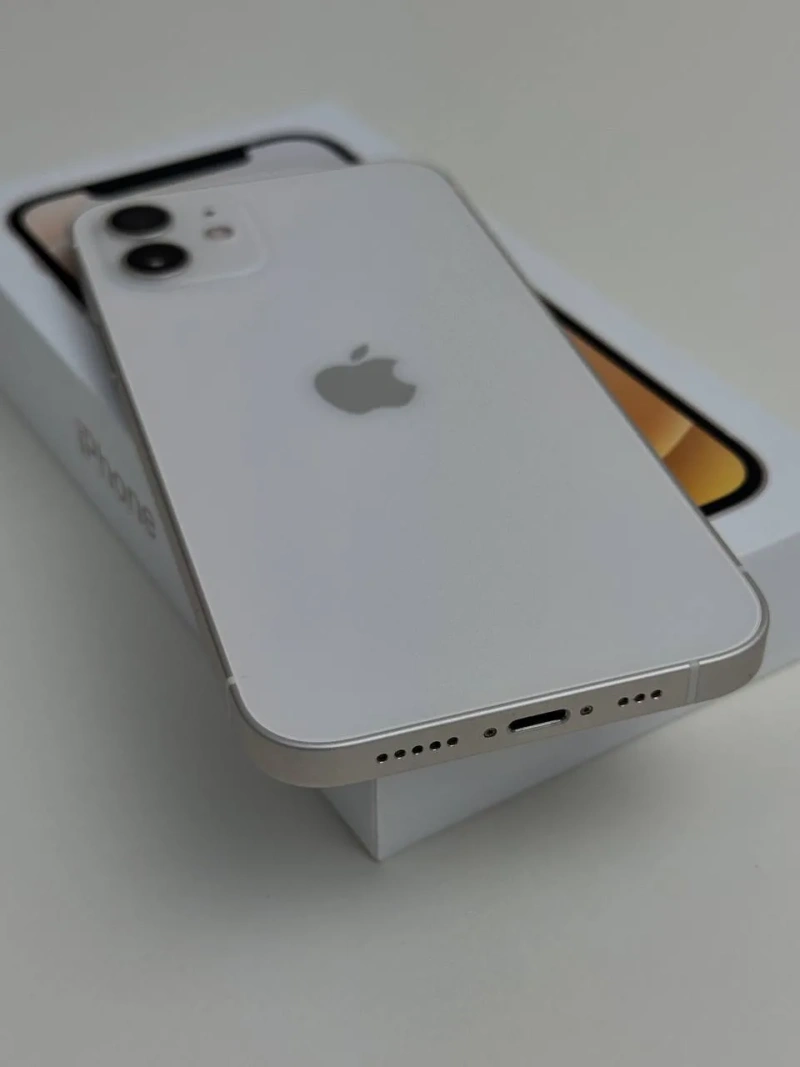 iPhone 12 64Gb White — фото 3