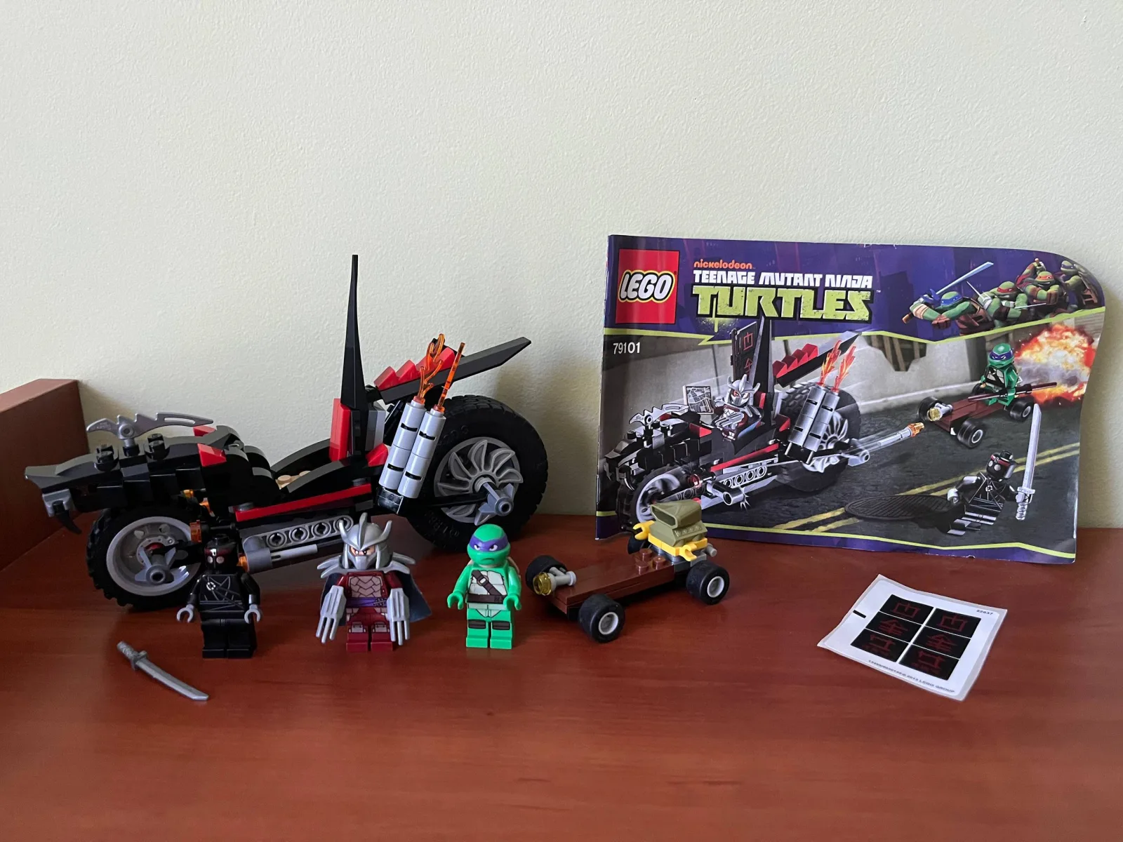 LEGO Teenage Mutant Ninja Turtles 79101 Shredder's Dragon Bike