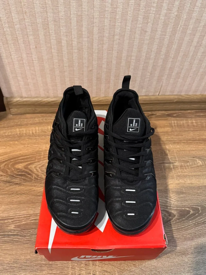 Кроссовки Nike Vapormax Plus оригинал — фото 3