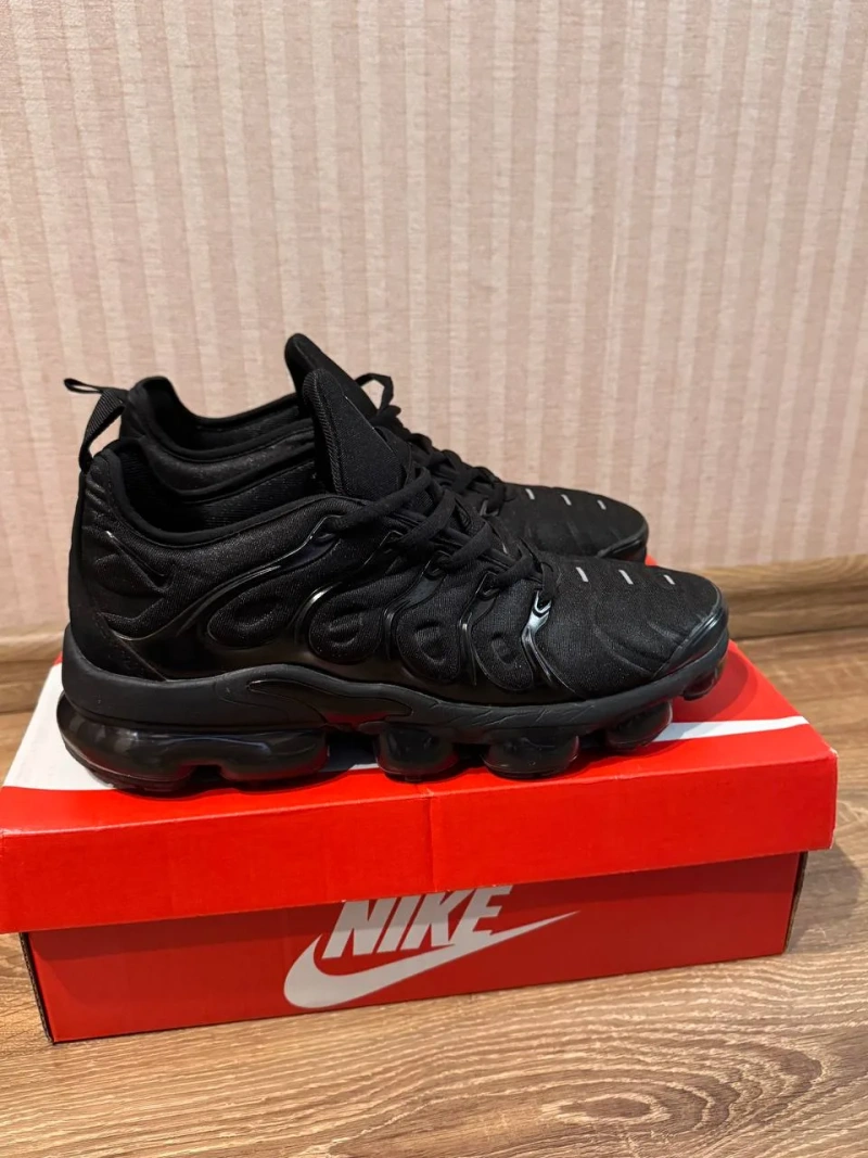 Кроссовки Nike Vapormax Plus оригинал — фото 5