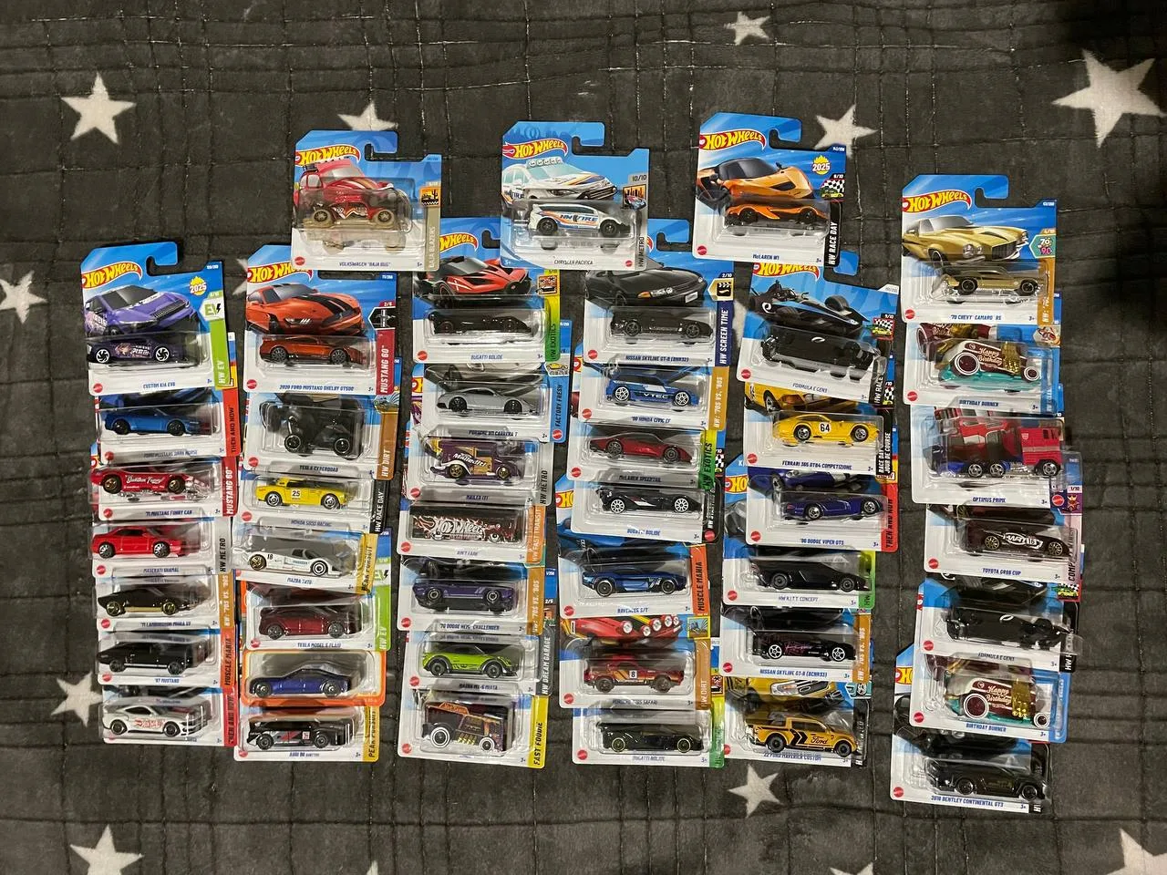 Коллекция машинок Hot Wheels лотом