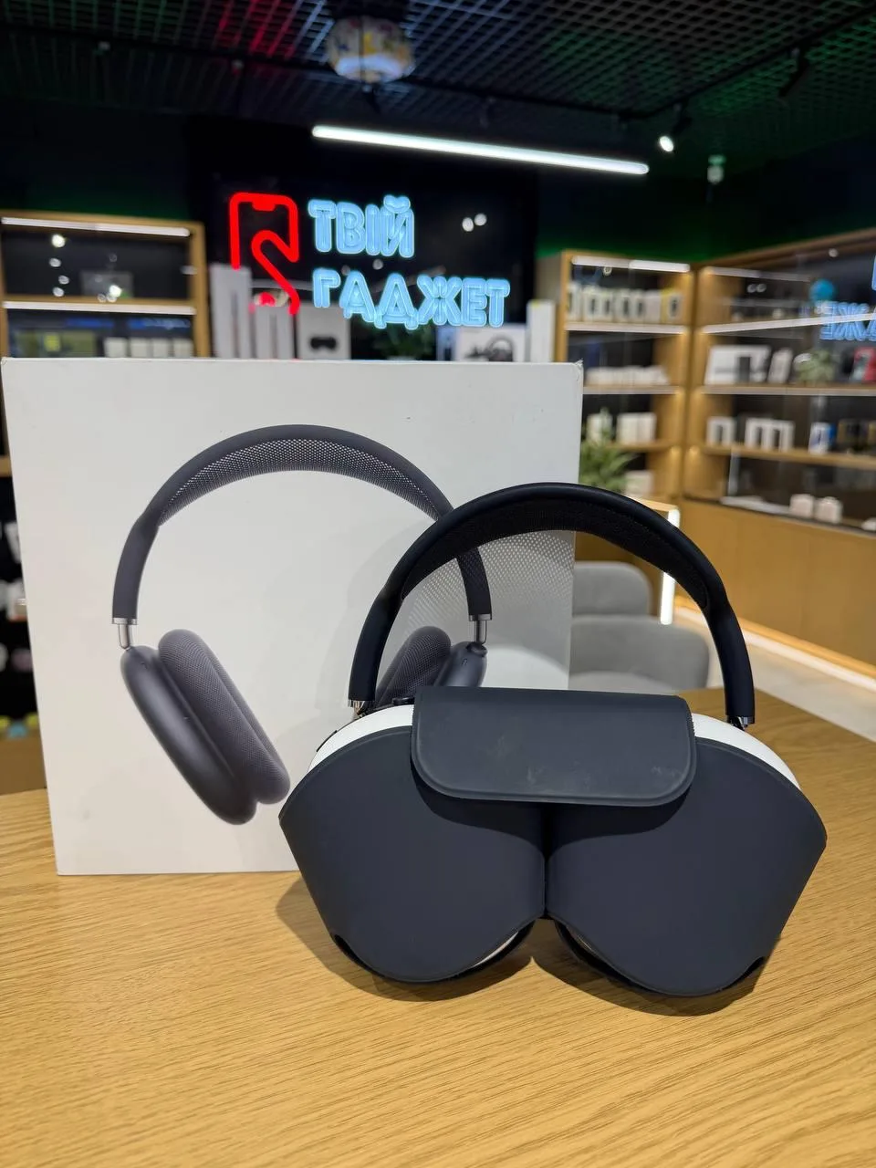 Apple AirPods Max Midnight Type-c Б/У