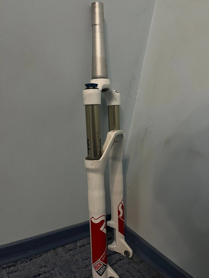 Велосипедна вилка RockShox SID RACE 26 — фото 2