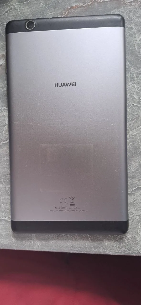 Планшети HUAWEI MediaPad T3 7 та Lenovo Tablet TB-7305X