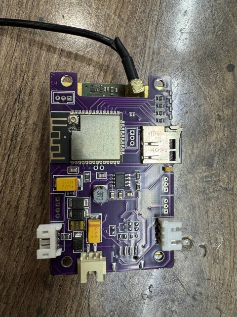 NovAtel OEM719 GNSS/RTK модуль с ESP32 + microSD + SMA