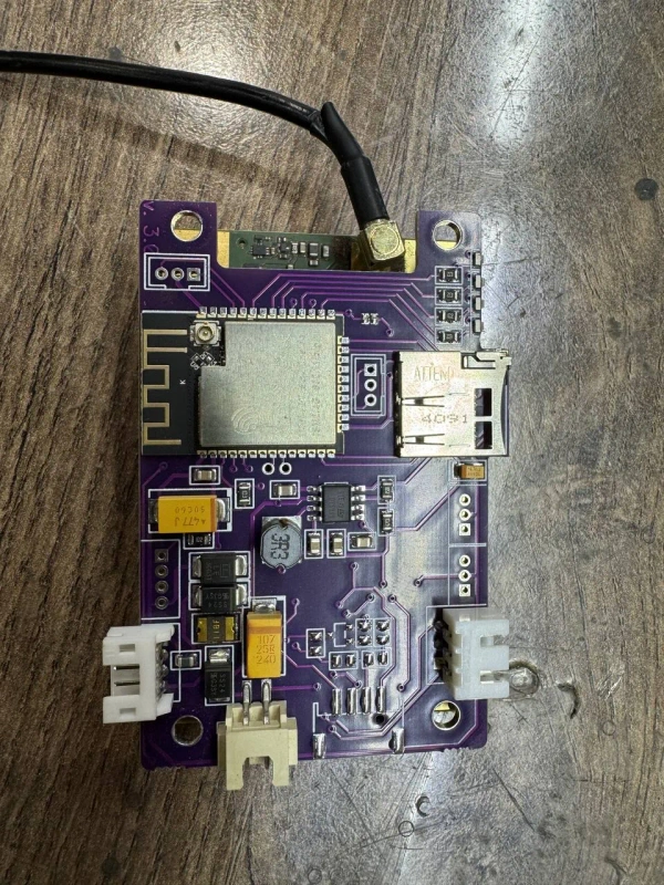 NovAtel OEM719 GNSS/RTK модуль с ESP32 + microSD + SMA