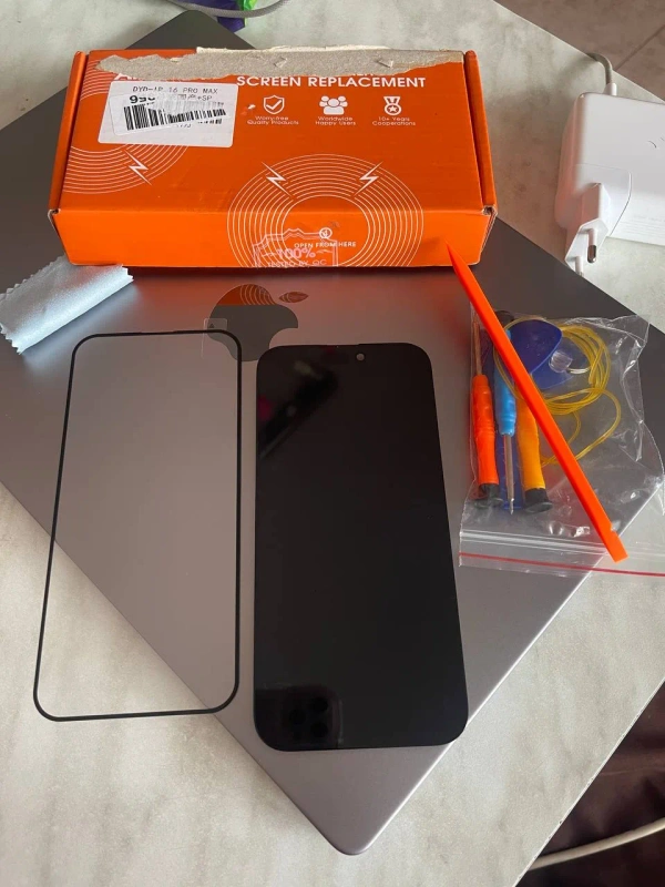 Дисплейний модуль ARSSLY для iPhone 16 Pro Max з комплектом для заміни