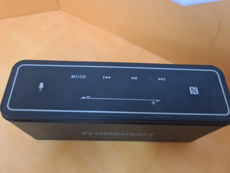 Портативна колонка TRONSMART mega — фото 2