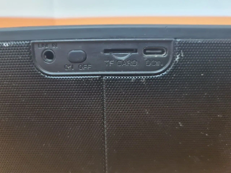 Портативна колонка TRONSMART mega — фото 3