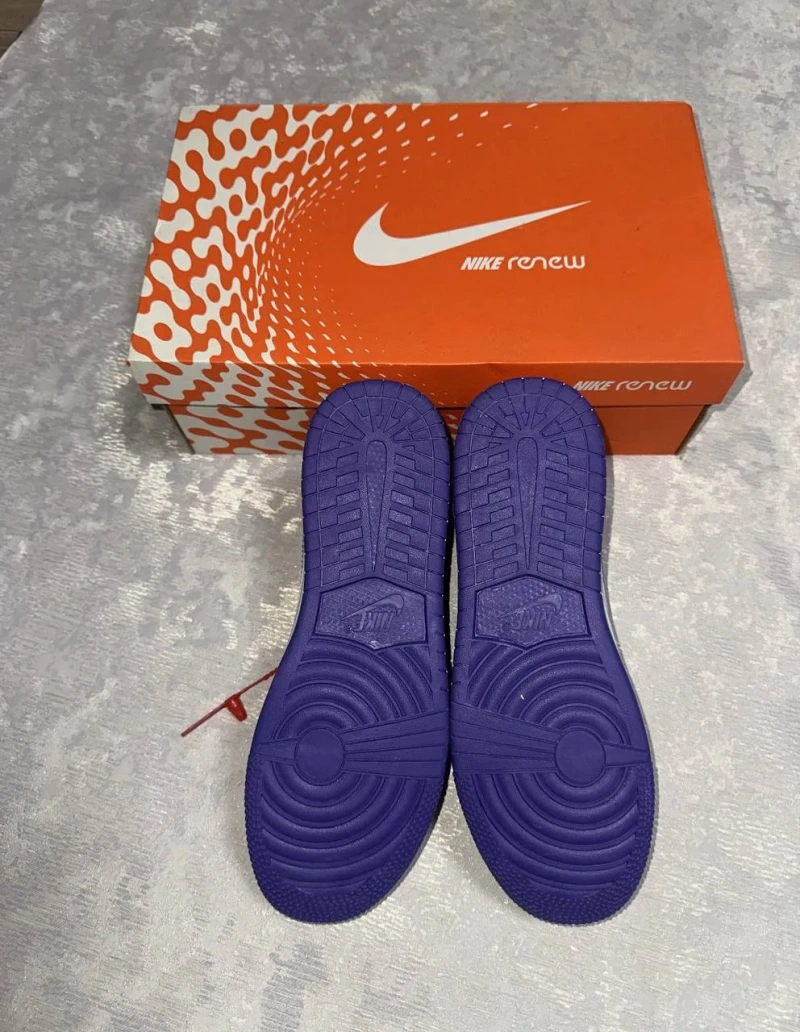 Кросівки Nike Renew, розмір 42.5 — фото 2
