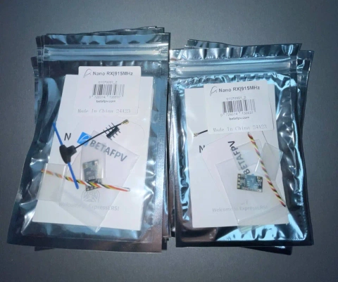 Приемник управления BetaFPV ELRS Nano RX 915MHz
