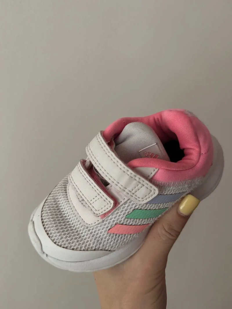 Кросівки Adidas дитячі розмір 23 — фото 3