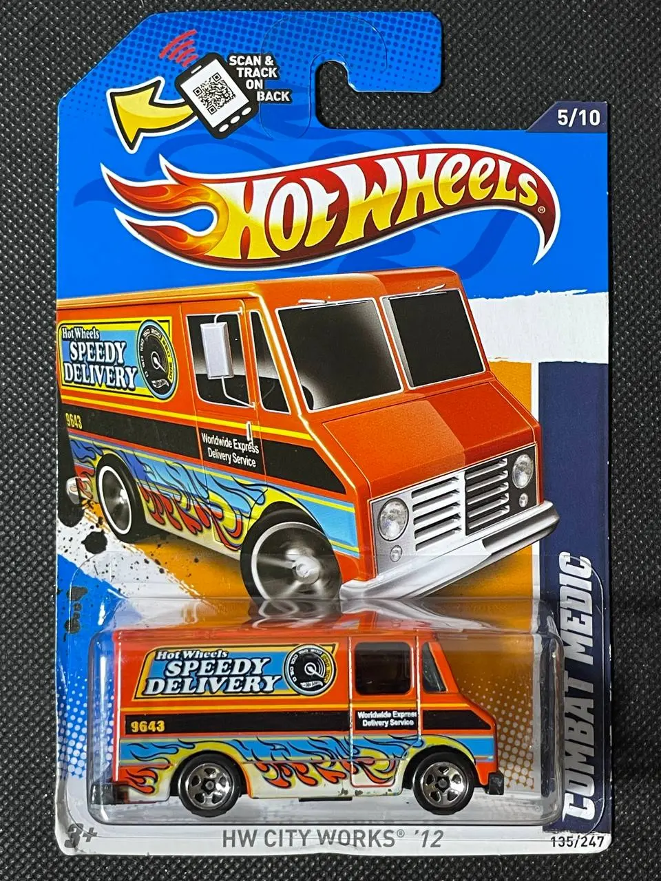 Hot Wheels Combat Medic HW City Works '12