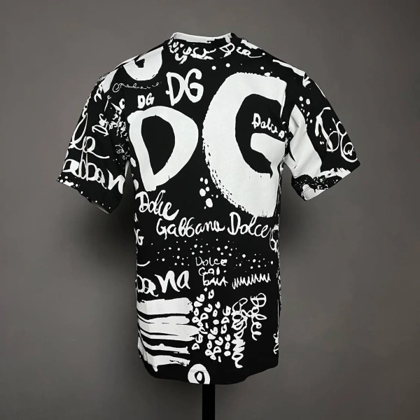 Dolce & Gabbana футболка черная с принтом DG