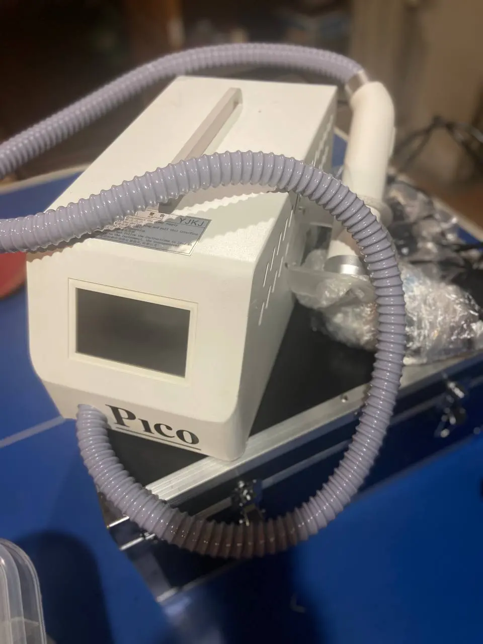 Професійний лазерний апарат 5 в 1 Q-Switch ND YAG PICO 56