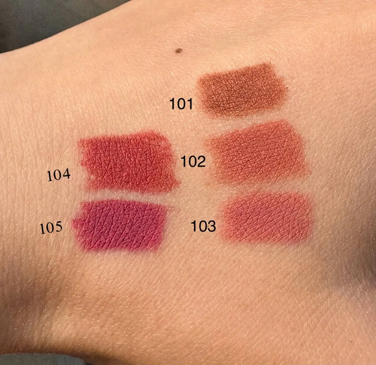 Матовый карандаш для губ Kiko Milano Club K, оттенки 101-105