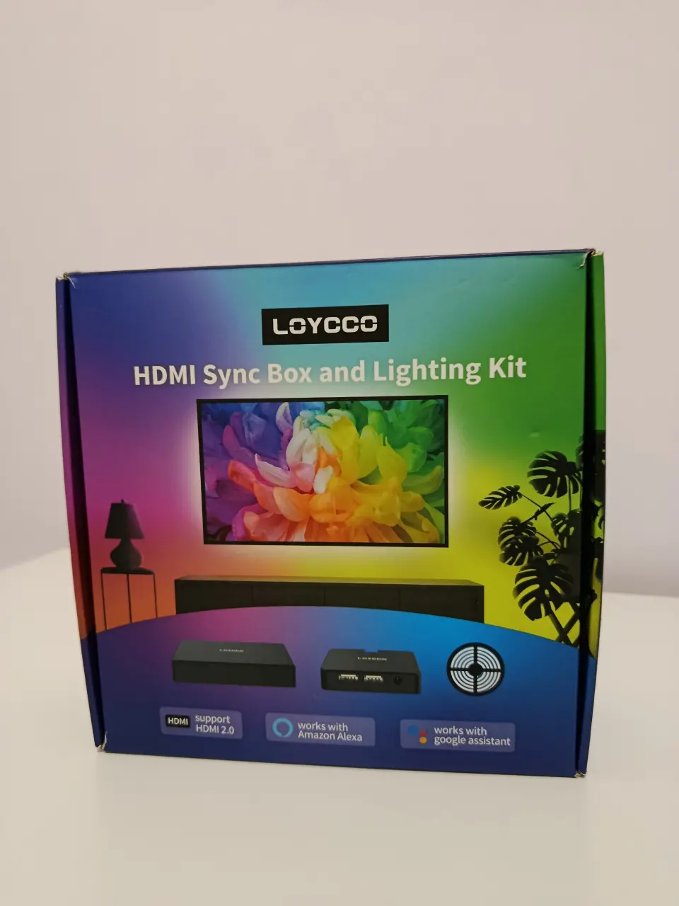 LOYCCO HDMI Sync Box and Lighting Kit для телевизоров 55-65 дюймов