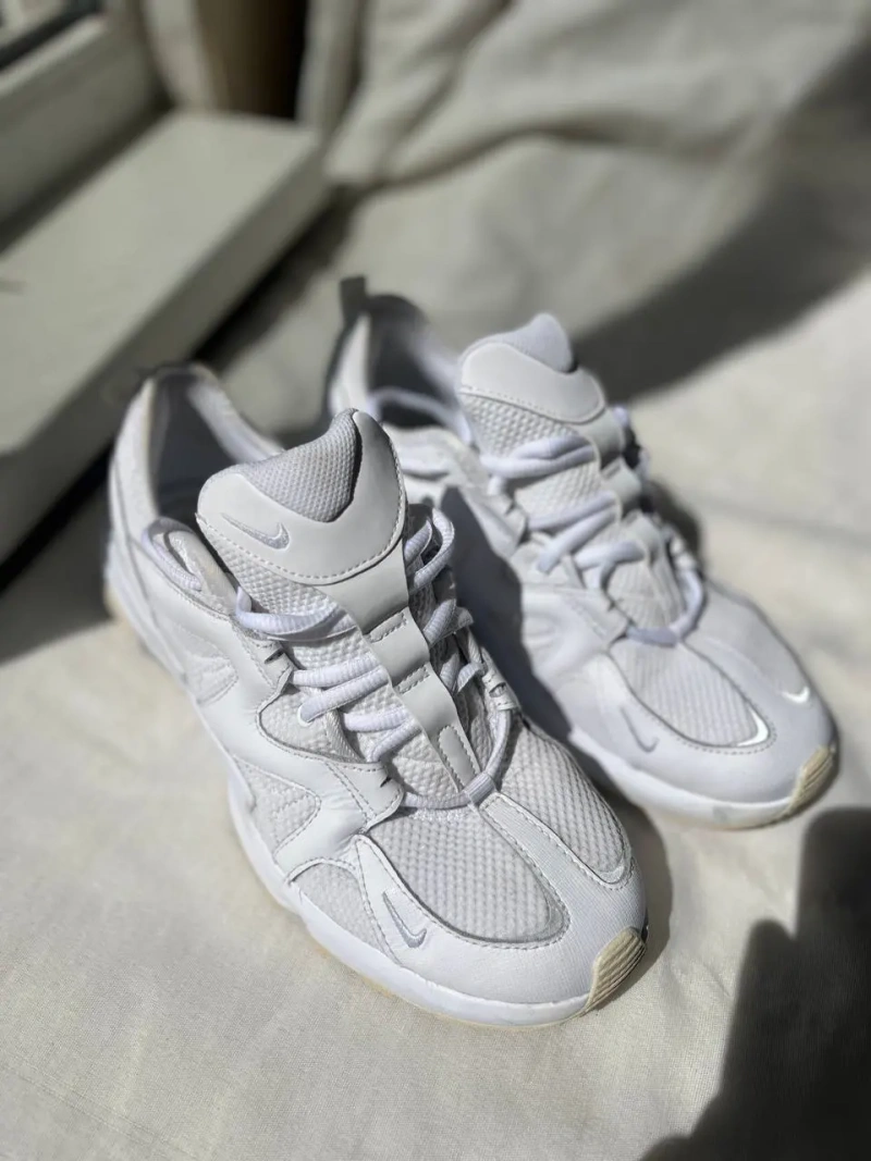 Nike Air Max Graviton Белые Кроссовки EU 41 — фото 2