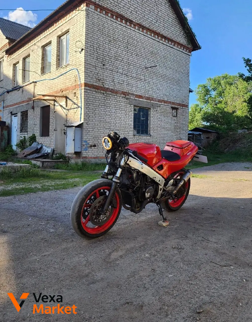 Honda VFR-400R NC30